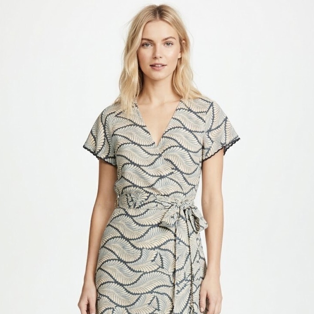 Paani orint dress belted size medium